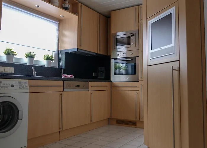 Kiefer アパート *